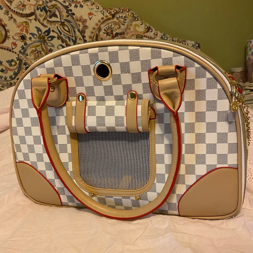 Luxury Pet Carrier